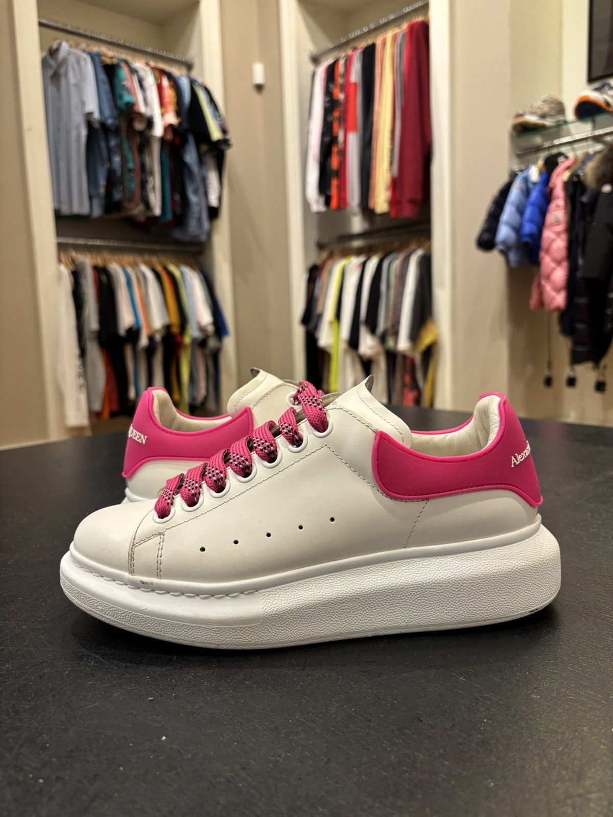 Alexander McQueen Alexander McQueen Pink Silicone Oversized Sneaker Size US 5 / EU 37 - 2 Thumbnail