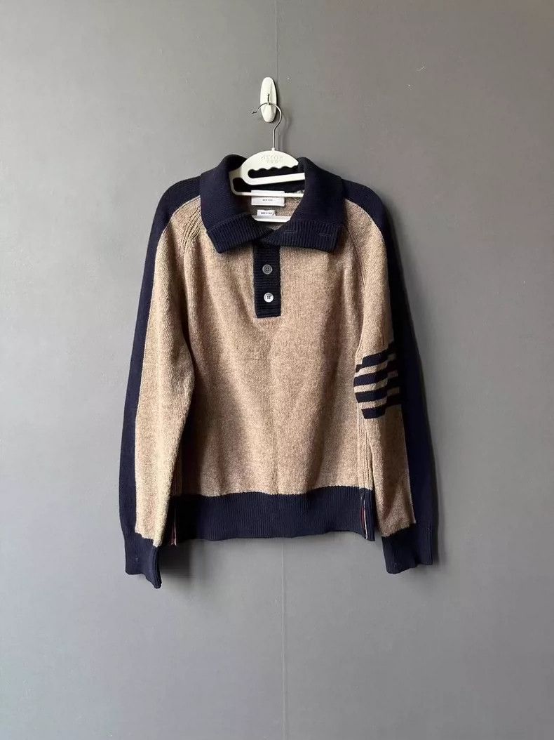 Thom Browne Thom Browne Sweater 2505-Nextarrow Size US S / EU 44-46 / 1 - 1 Thumbnail