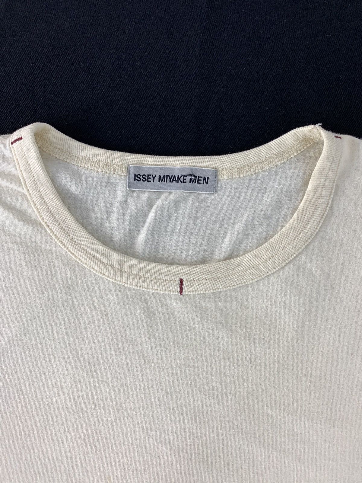 Issey Miyake Hype Issey Miyake Men Plain Crewneck Printed Tee Size US L / EU 52-54 / 3 - 4 Thumbnail