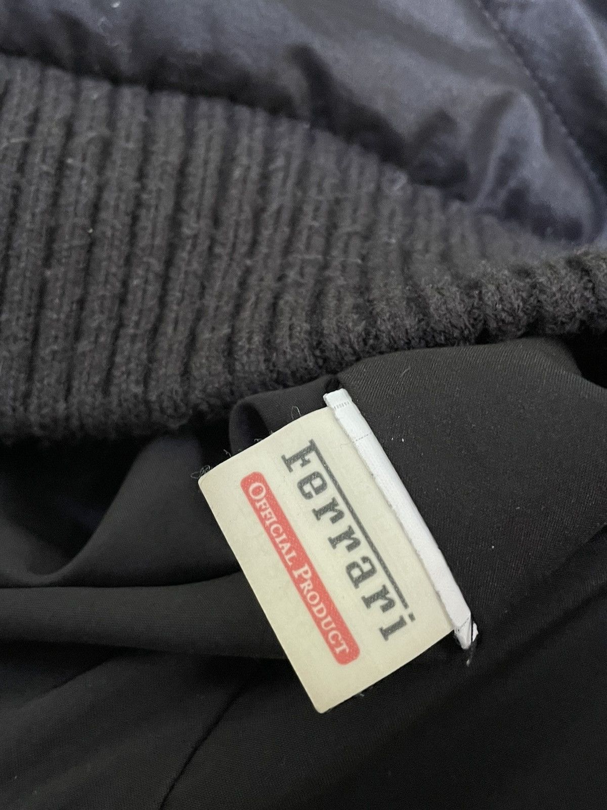 Puma Vintage Puma x Ferrari Black Puffer Jacket RARE Size US L / EU 52-54 / 3 - 12 Thumbnail