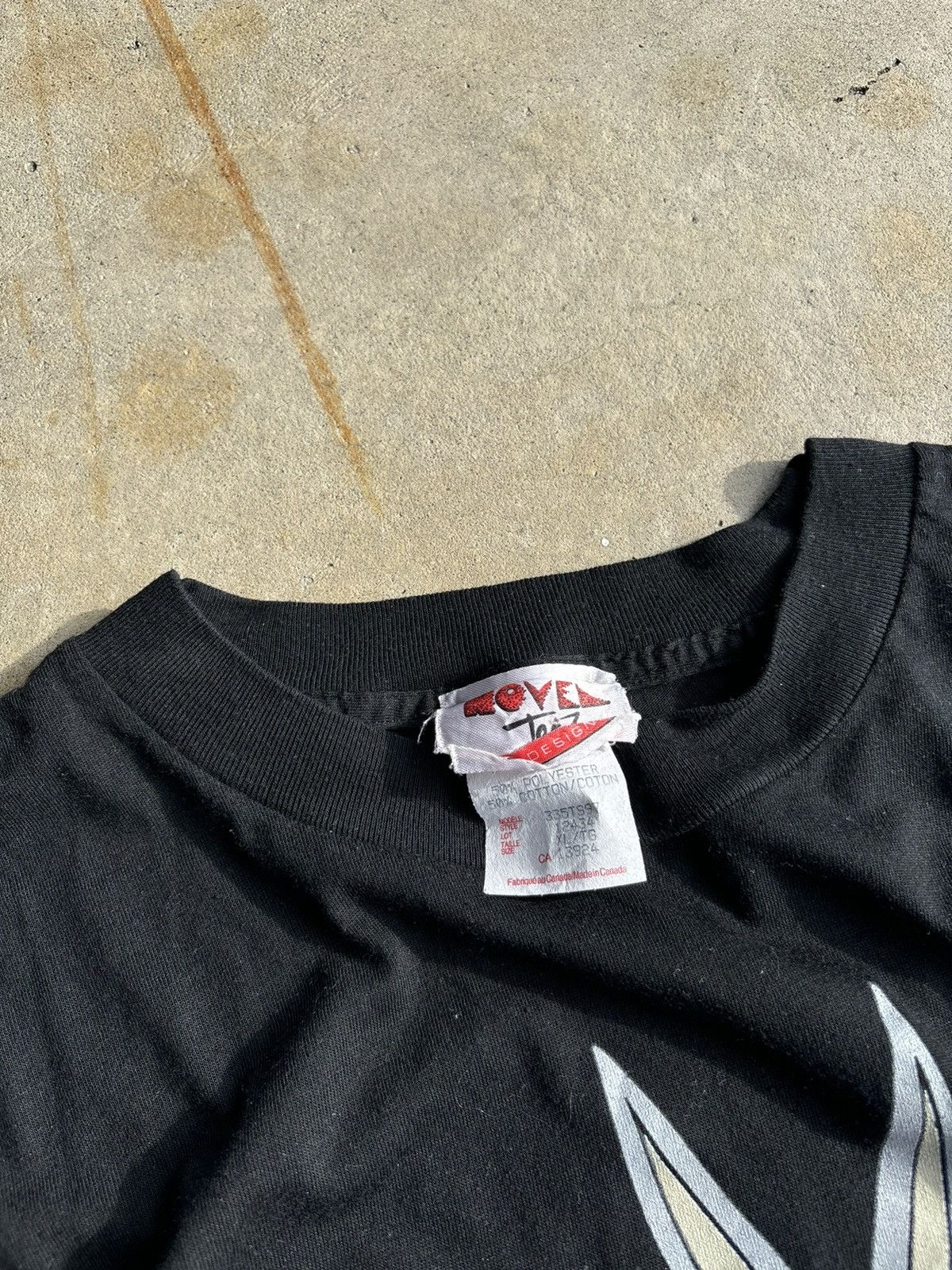 Vintage Crazy Looney Tunes Boxy Hockey Faded Black Novel Tee Shirt Size US XL / EU 56 / 4 - 7 Thumbnail