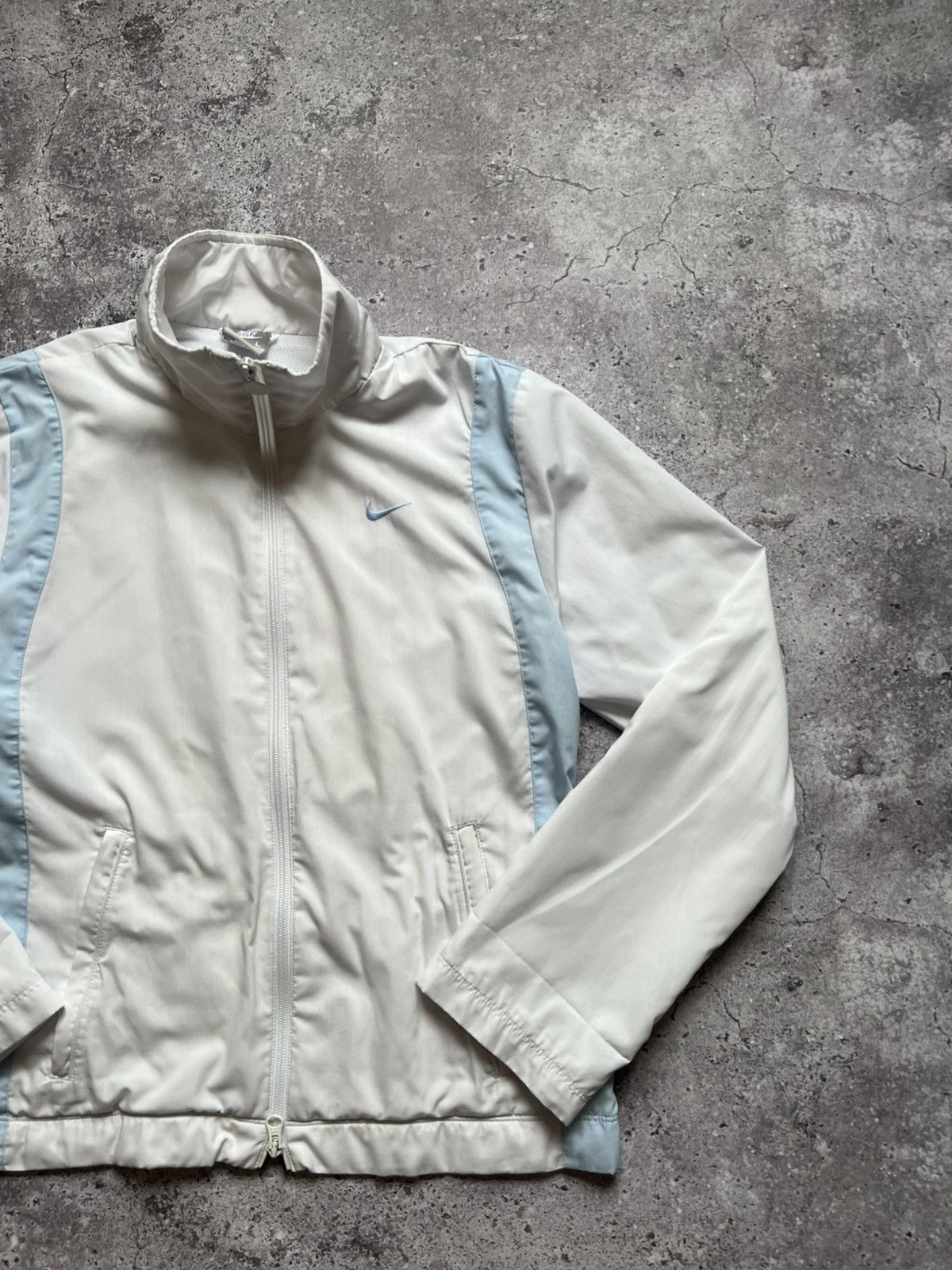 Vintage Vintage Nike Nylon TrackSuit Y2K Swoosh White Blue Women's Size L / US 10 / IT 46 - 3 Thumbnail