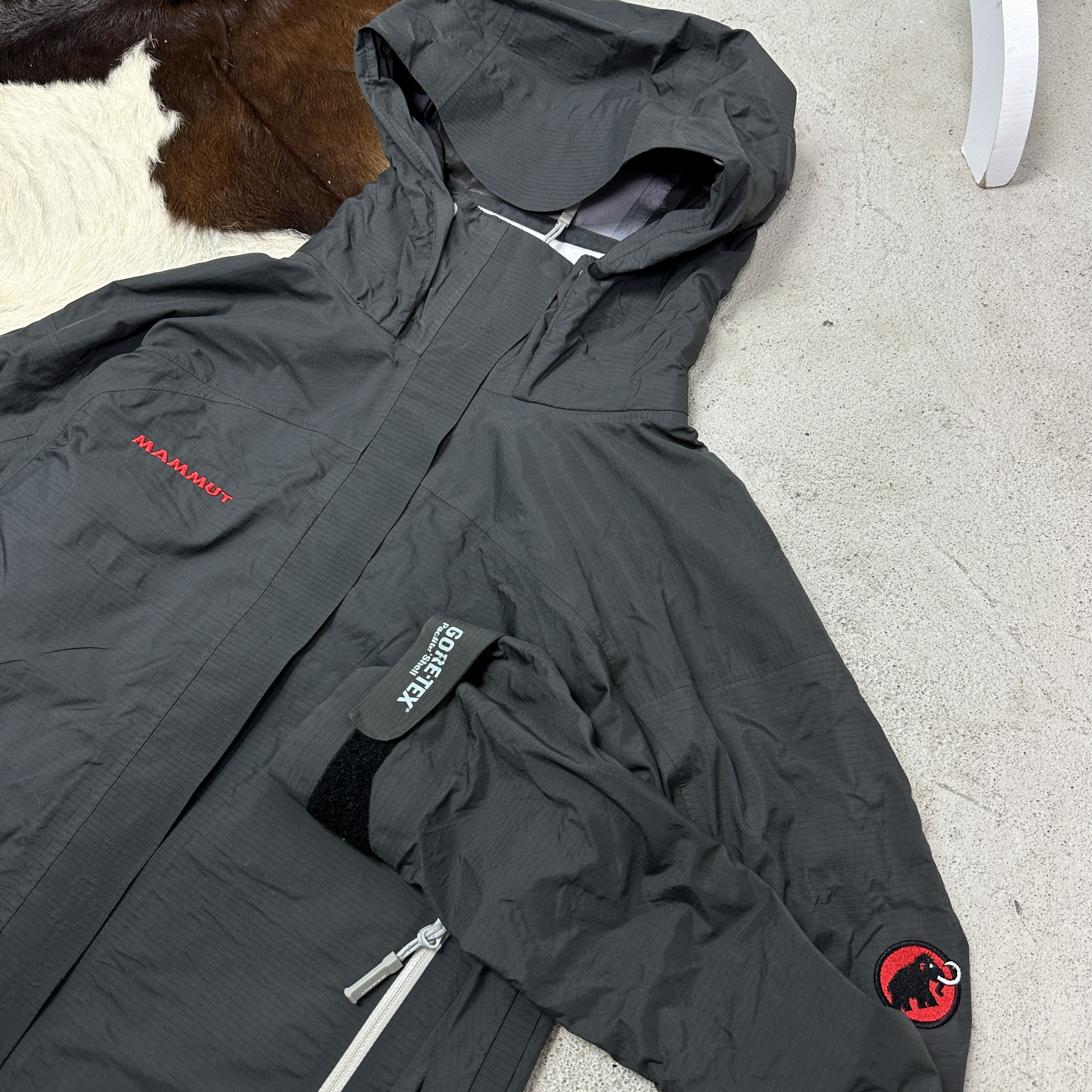 Mammut Vintage Casual Streetwear Gorpcore Mammut Women's Jacket Size S / US 4 / IT 40 - 2 Thumbnail