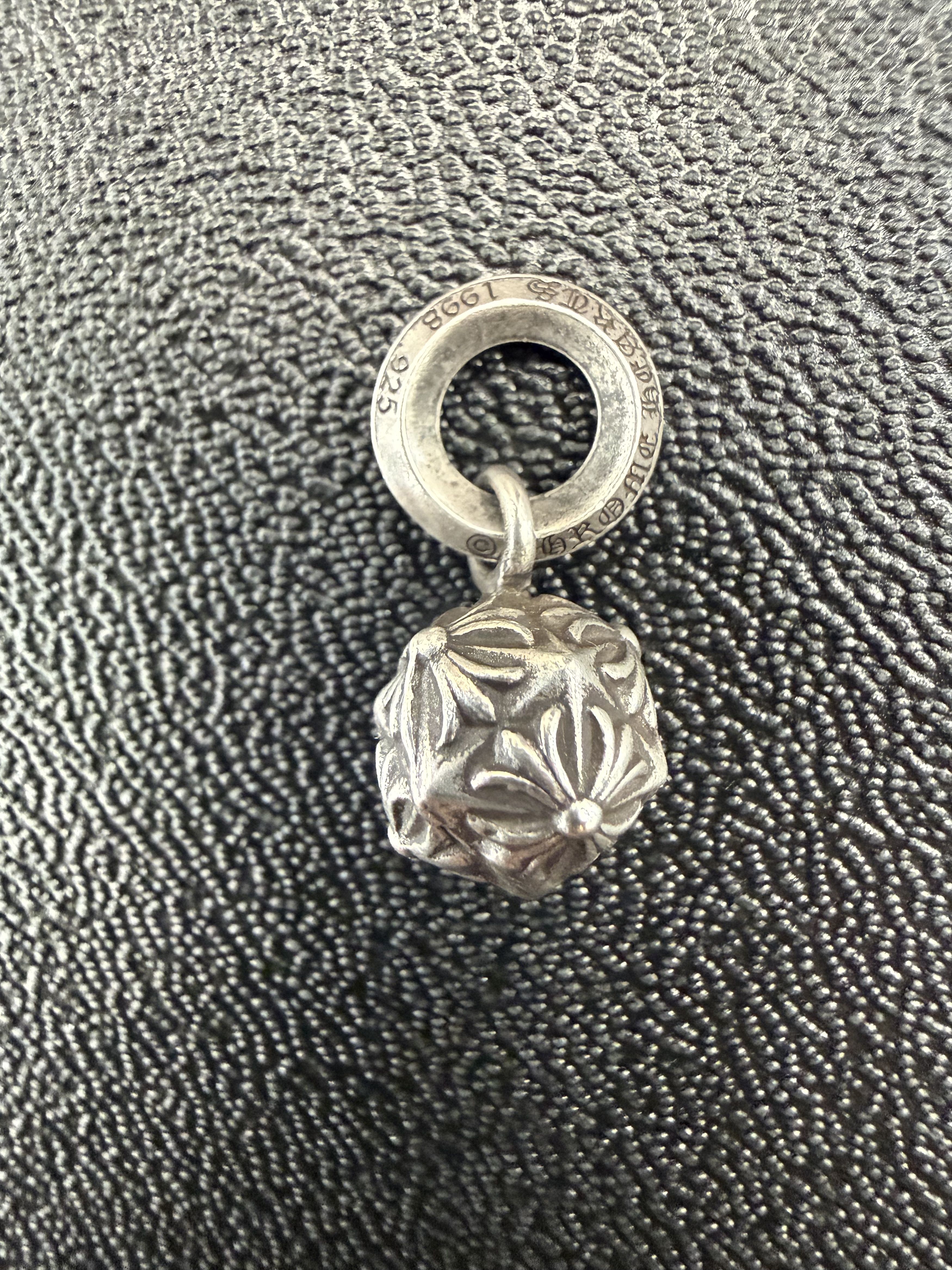 Chrome Hearts Chrome Hearts Cross Orb Pendant Size ONE SIZE - 1 Thumbnail