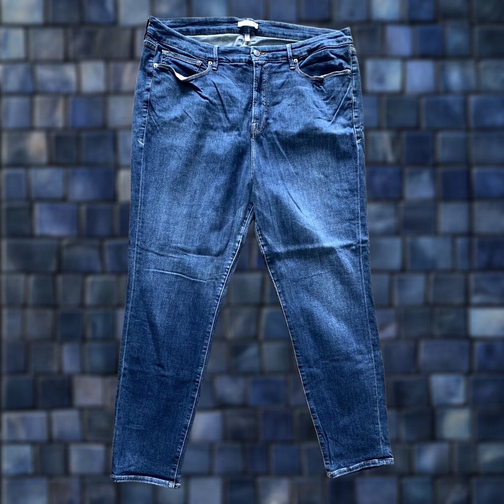 Good American Good American Jeans Women’s 22 Blue High Rise Stretch Denim Jeans Size 40" / US 18 - 1 Thumbnail