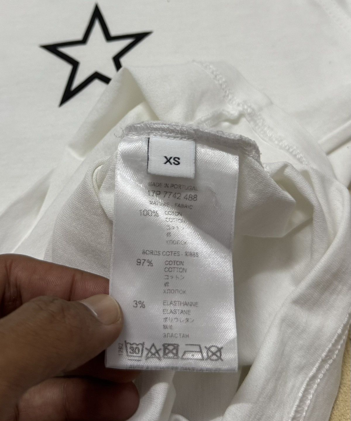 Givenchy GIVENCHY PARIS Made in Portugal Shirt Size US S / EU 44-46 / 1 - 11 Thumbnail
