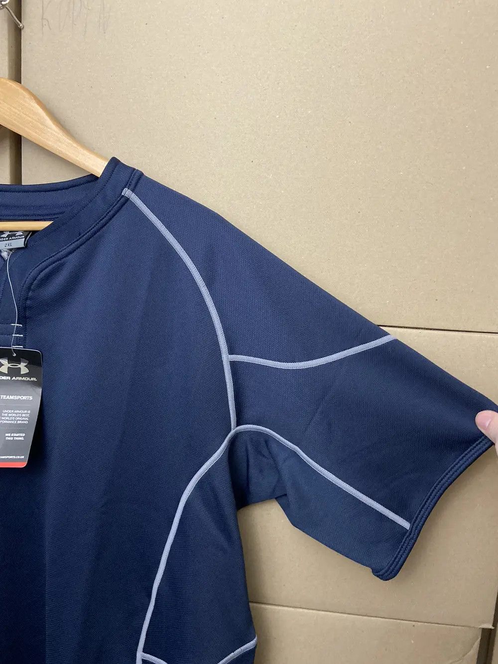 Under Armour NEW NWT UNDER ARMOUR T SHIRT TEE Y2K DRILL DRIP TRAINING SKA Size US XXL / EU 58 / 5 - 8 Thumbnail