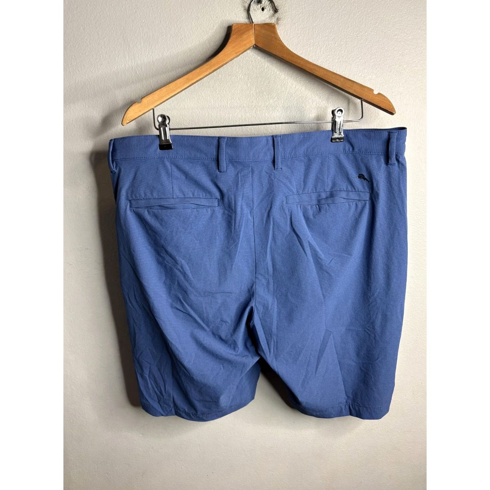 Tommy Bahama Tommy Bahama Shorts Mens 38 Blue Microfiber Check Stretch Chino Casual Golf Size US 38 / EU 54 - 3 Thumbnail