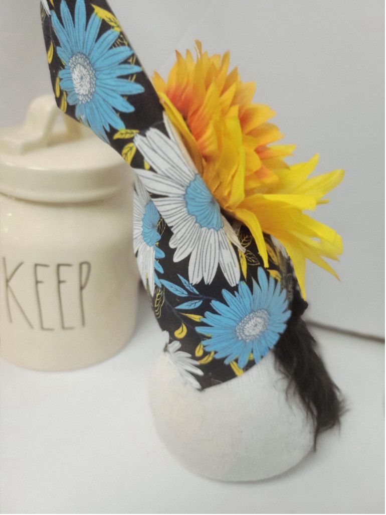 Handmade Handmade Daisy Sunflower Gnome Tier Tray Home Decor Size ONE SIZE - 6 Thumbnail