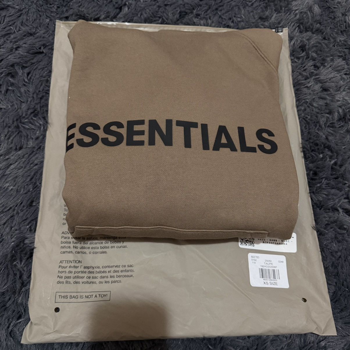 Essentials ESSENTIAL FEAR OF GOD TAUPE HOODIE ss20 Size US XS / EU 42 / 0 - 4 Thumbnail