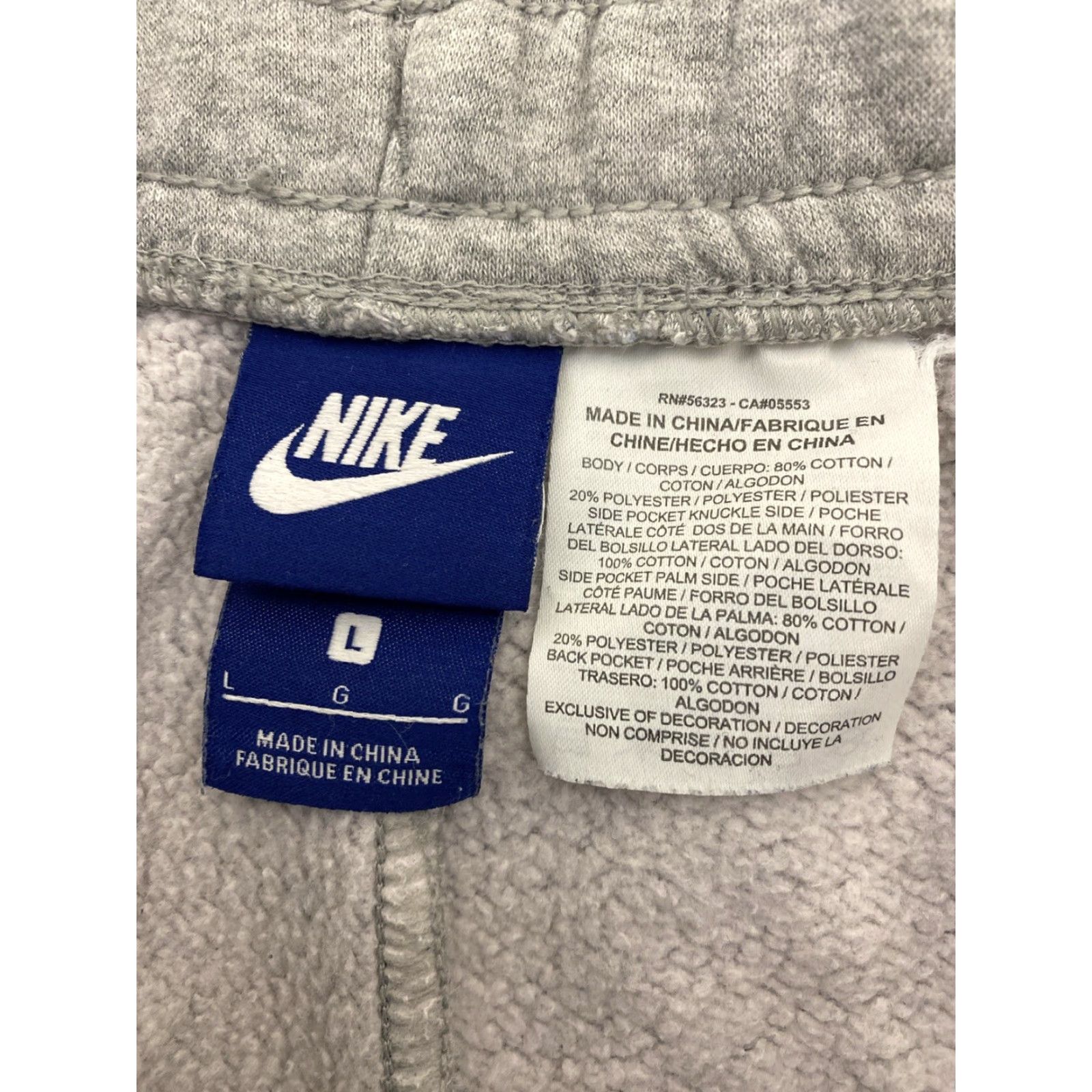 Nike VINTAGE Nike Men Athletic Shorts Fleece Graphic 90s Gray Large Activewear Size US 33 - 7 Thumbnail