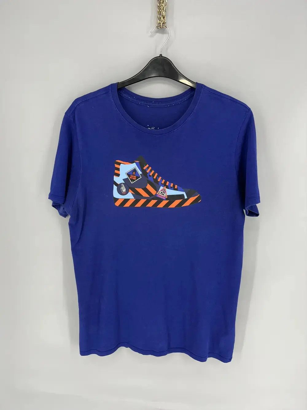 Nike Vintage Y2K Nike Blazerbasketball Big Logo T-Shirt Size US M / EU 48-50 / 2 - 1 Thumbnail