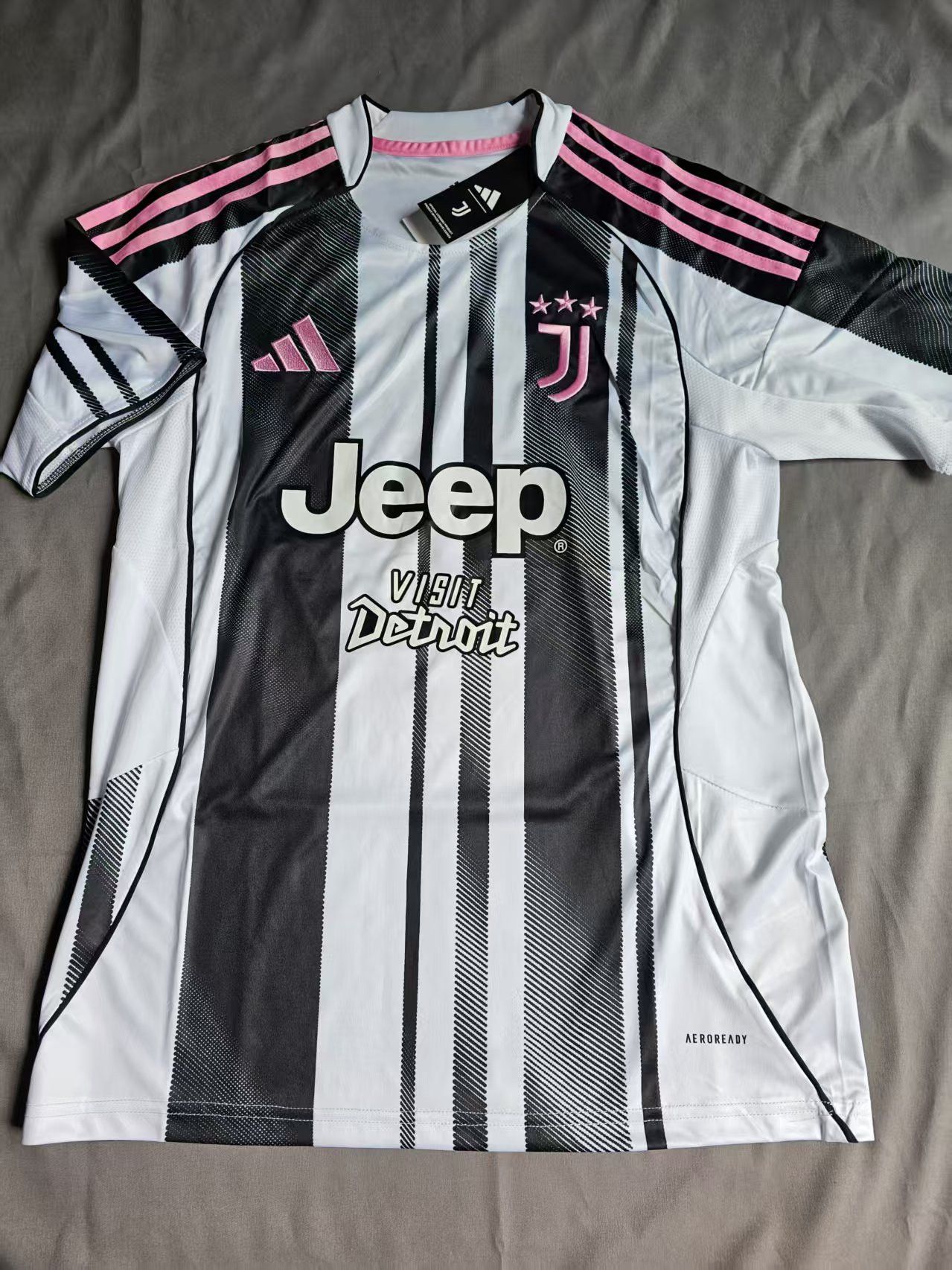 Other Juventus Jersey Home 2025 26 Season Size US L / EU 52-54 / 3 - 1 Thumbnail