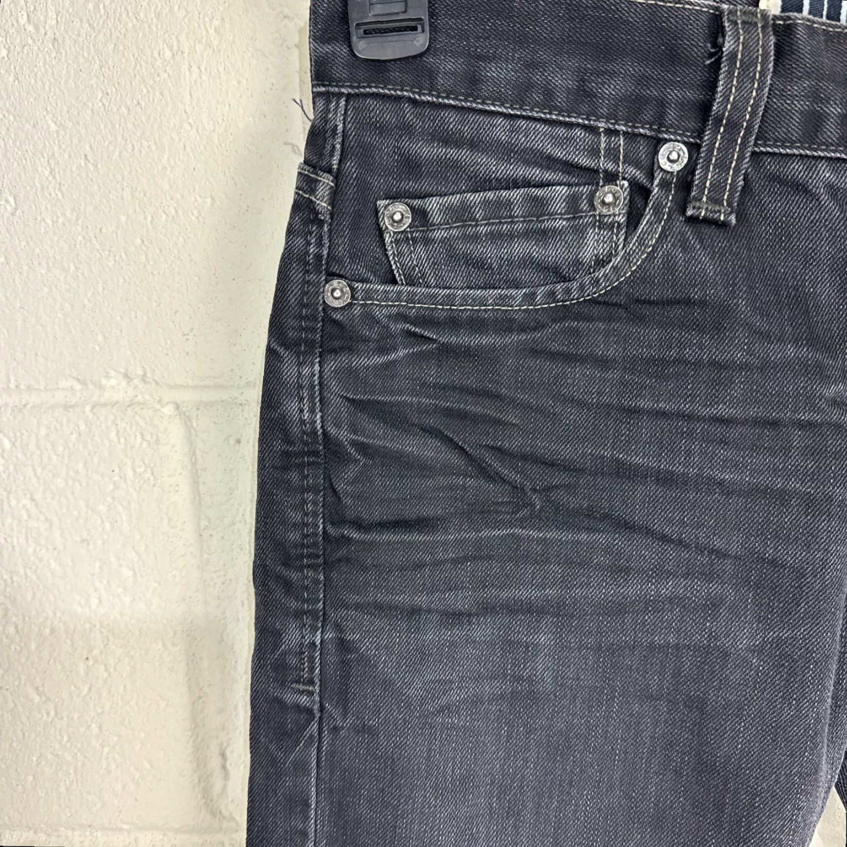 Levi's Levi's 511 Jeans 30x32 Black Mens Skinny Mid Rise 5-Pocket Denim Button Zipper Logo Casual Pants NSCoder? Size US 30 / EU 46 - 3 Thumbnail