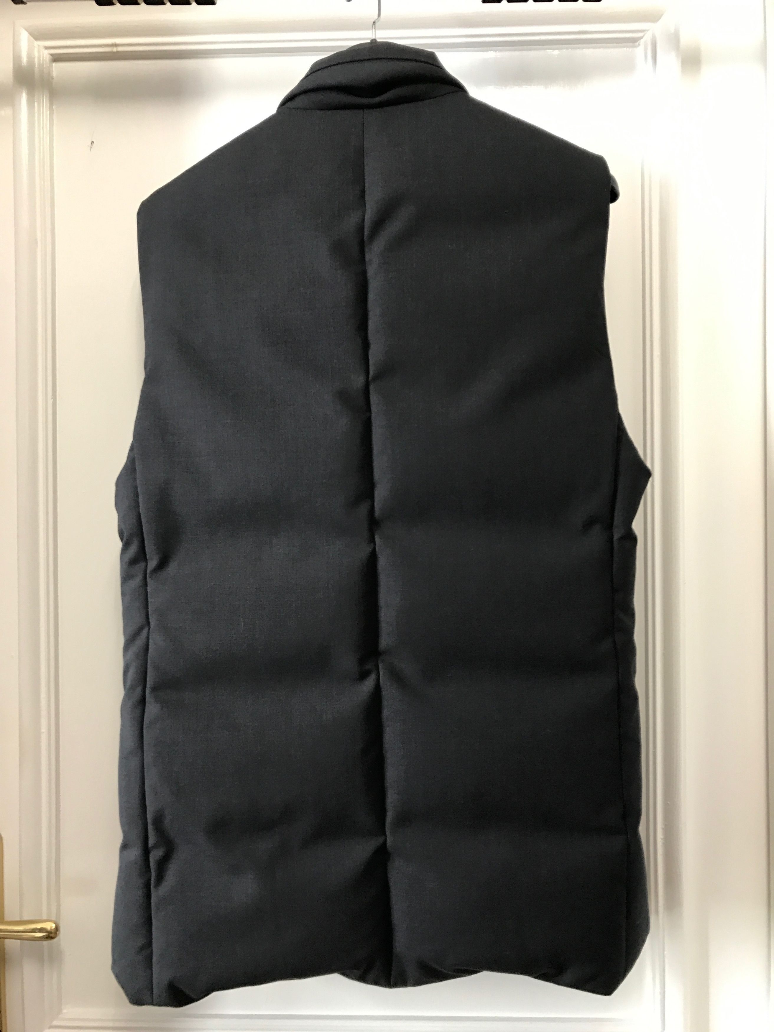 Number (N)ine Number (N)ine DOWN VEST NEW!!! SIZE-3 Size US S / EU 44-46 / 1 - 2 Thumbnail