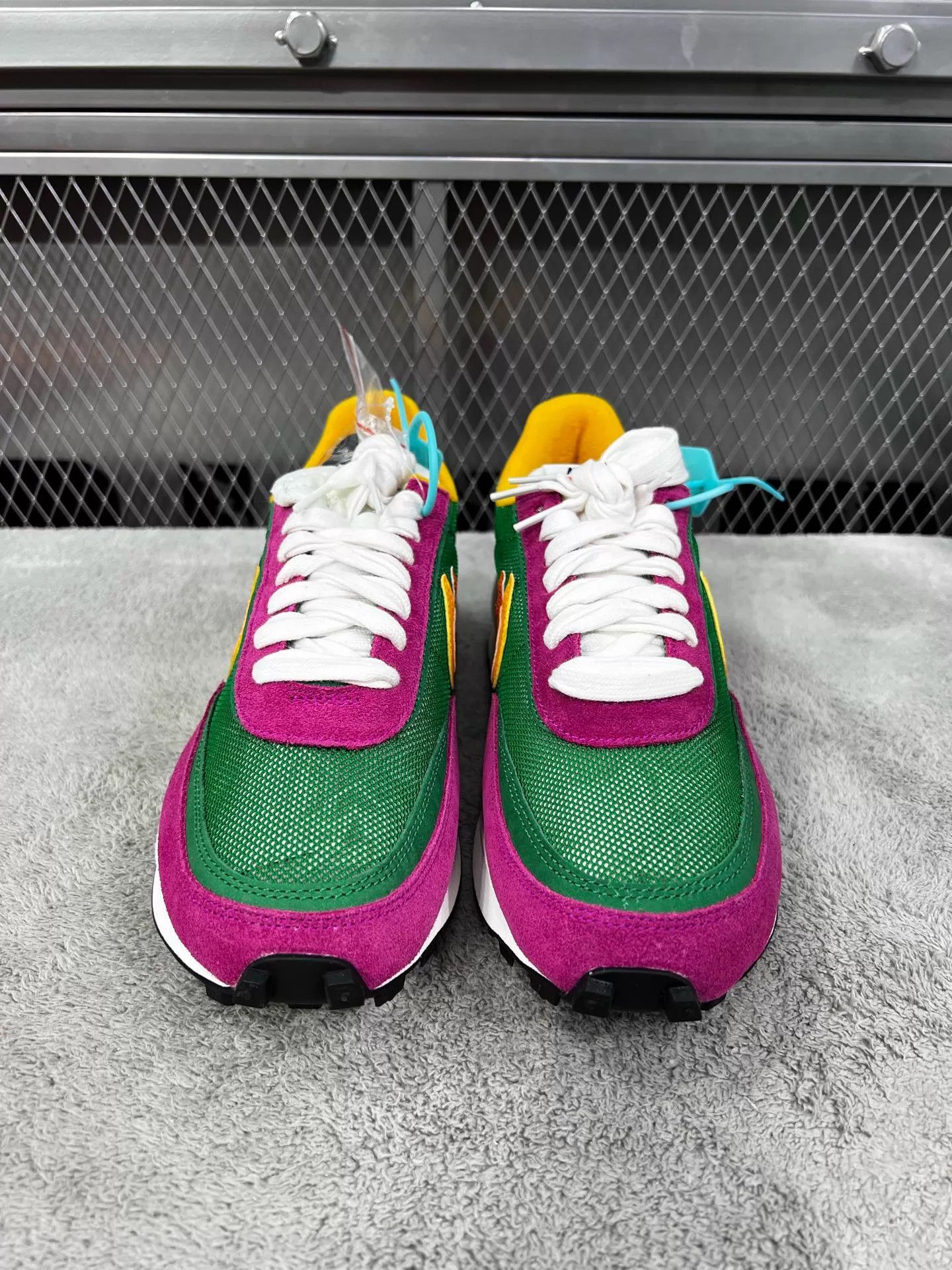 Nike Sacai x Nike LDWaffle Multicolor 44 Size US 11 / EU 44 - 2 Thumbnail