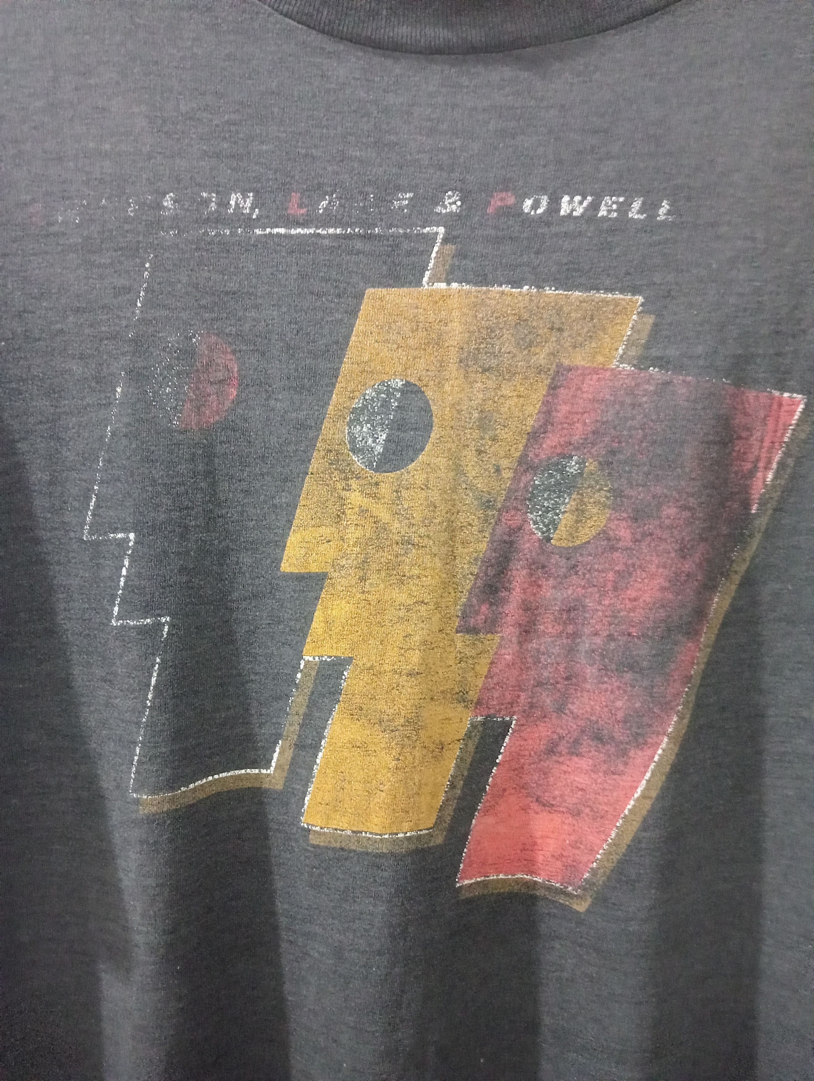 Vintage emerson lake and powell x vintage Size US M / EU 48-50 / 2 - 5 Thumbnail