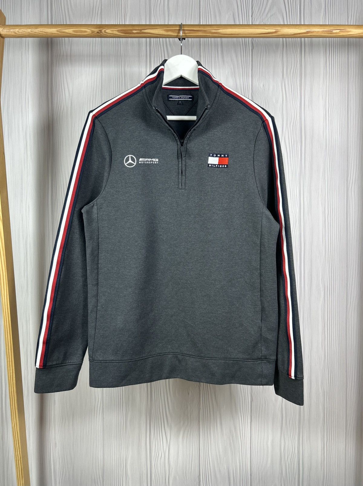 Tommy Hilfiger Tommy Hilfiger Mercedes Benz AMG Petronas 1/3 Zip Sweatshirt Size US M / EU 48-50 / 2 - 1 Thumbnail