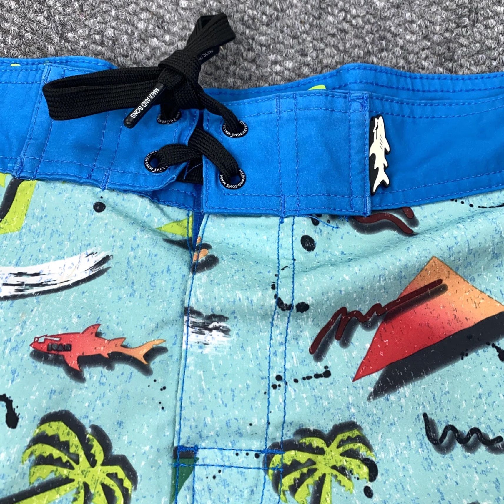 Vintage Maui and Sons Board Shorts Mens L Blue Surfing Tropical Shark Print Swim Bottoms Size US 33 - 2 Thumbnail
