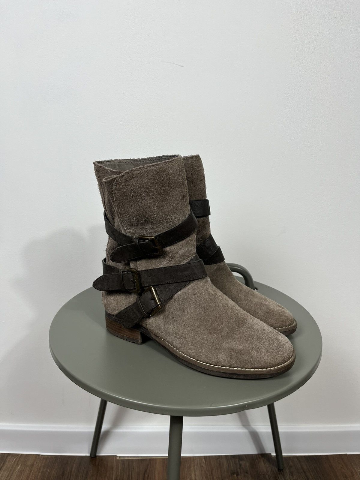 Other Vintage suede ankle boots brown straps and buckles size 39 Size US 8.5 / IT 38.5 - 1 Thumbnail