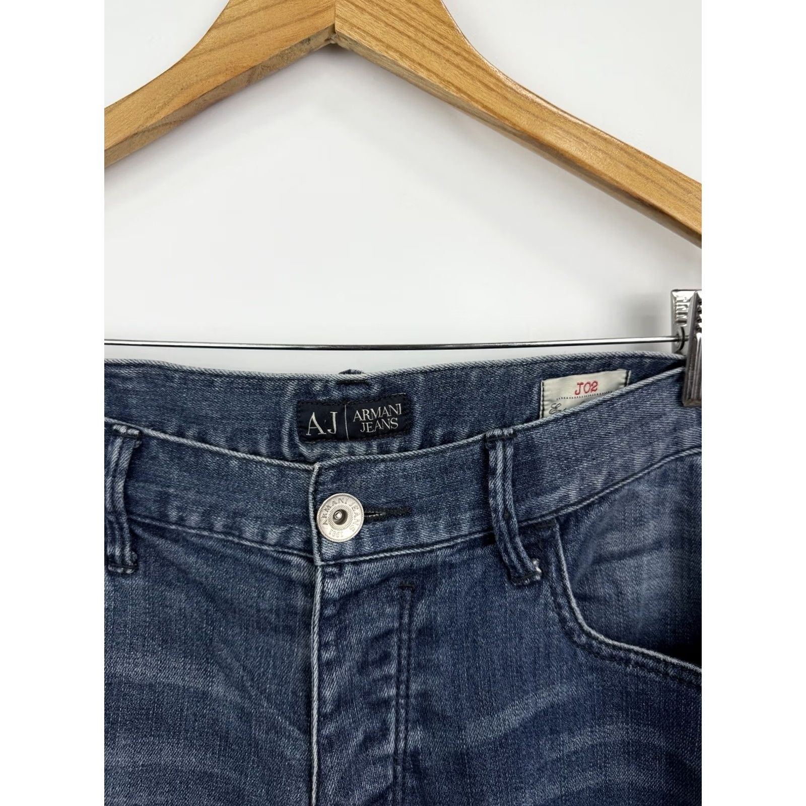 Vintage VINTAGE Armani Jeans J02 Extra Slim Fit Comfort Fabric 34/34 Jeans Mens 90s Blue Week? 2/3 weeks Size US 34 / EU 50 - 6 Thumbnail