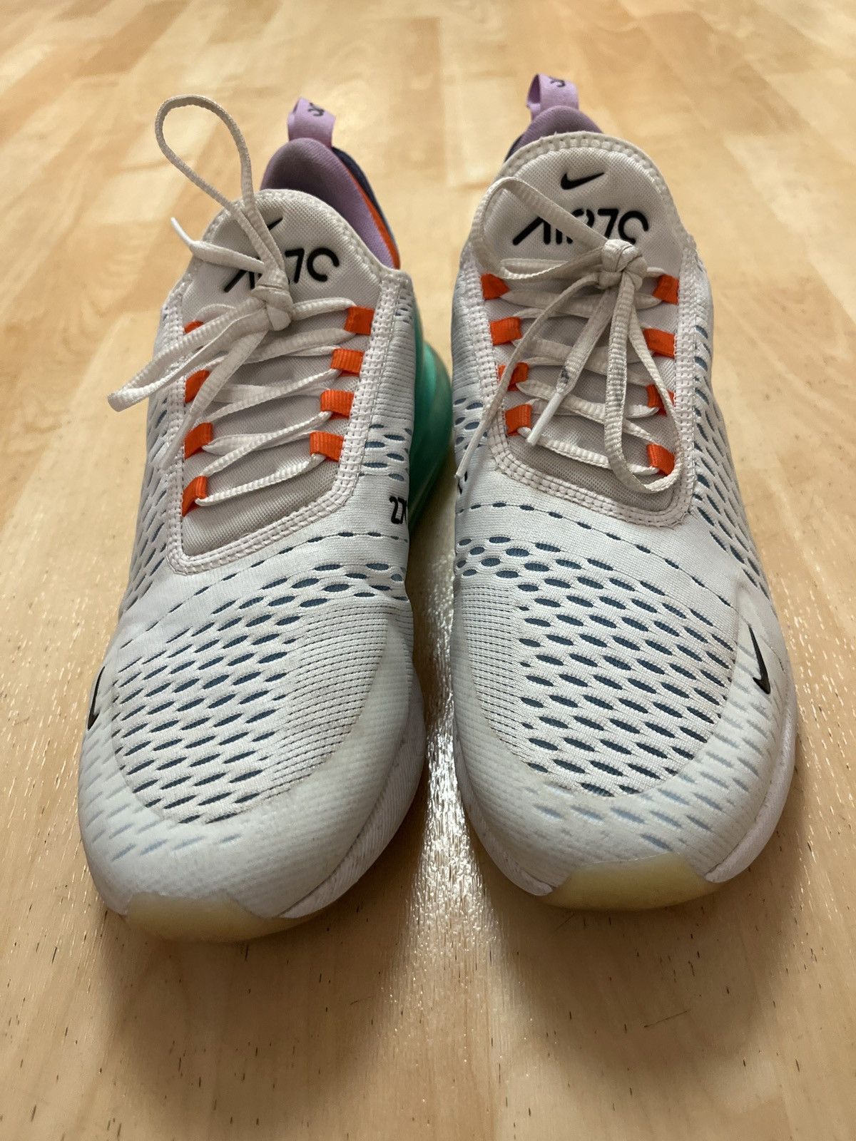 Nike Air Max 270 Size US 11 / EU 44 - 6 Thumbnail