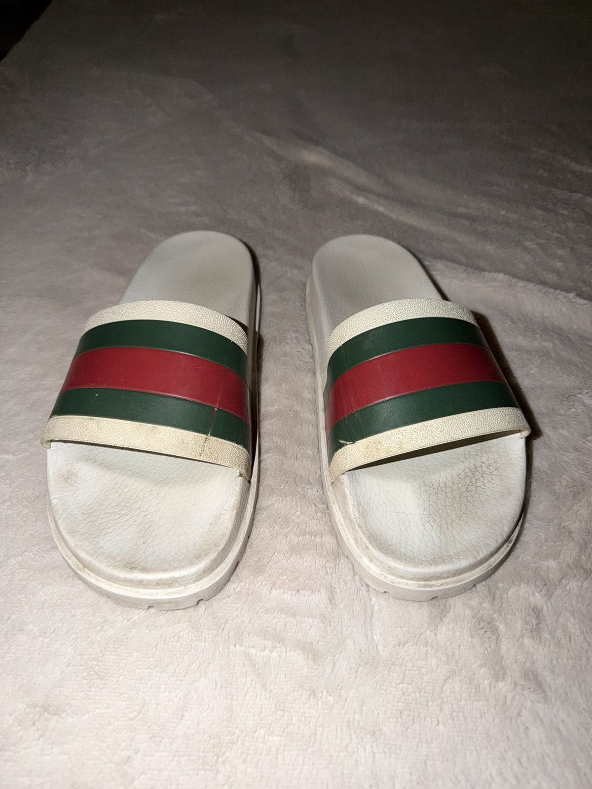 Gucci Gucci rubber Slides Size US 11 / EU 44 - 2 Thumbnail