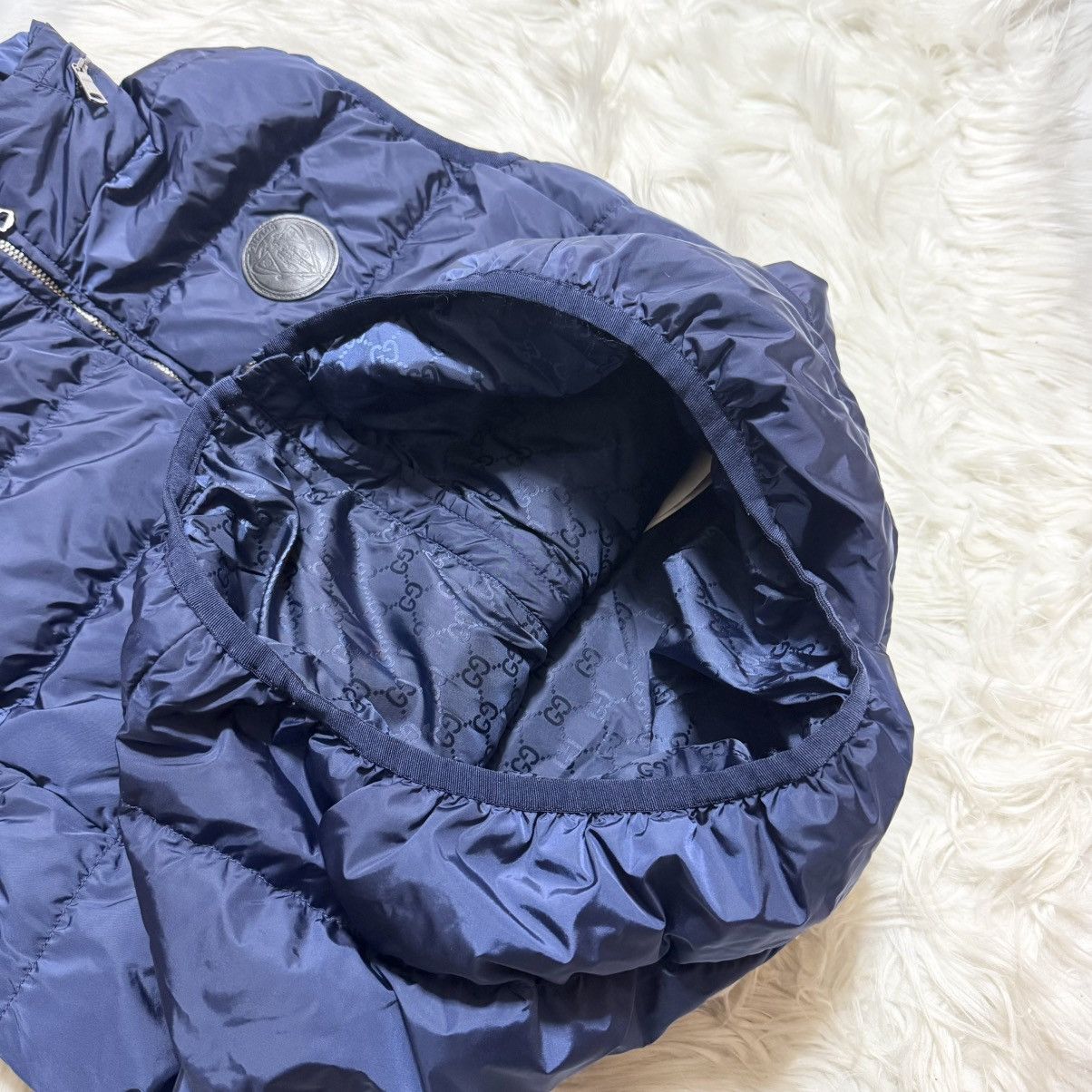 Gucci Authentic Gucci Down Vest Leather Patch GG Monogram Jacket Size US S / EU 44-46 / 1 - 17 Thumbnail