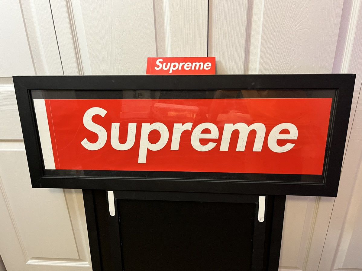 Supreme 2014 F/W SUPREME CERAMIC BOX LOGO ASH TRAY | Grailed