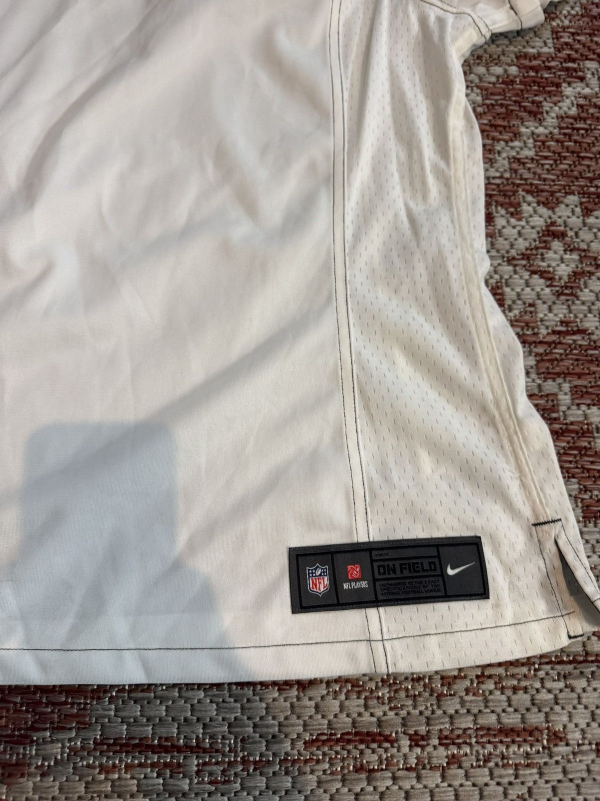 Nike Blank Cleveland Browns Jersey Women’s XXL CUSTOMIZING Size US XXL / EU 58 / 5 - 2 Thumbnail