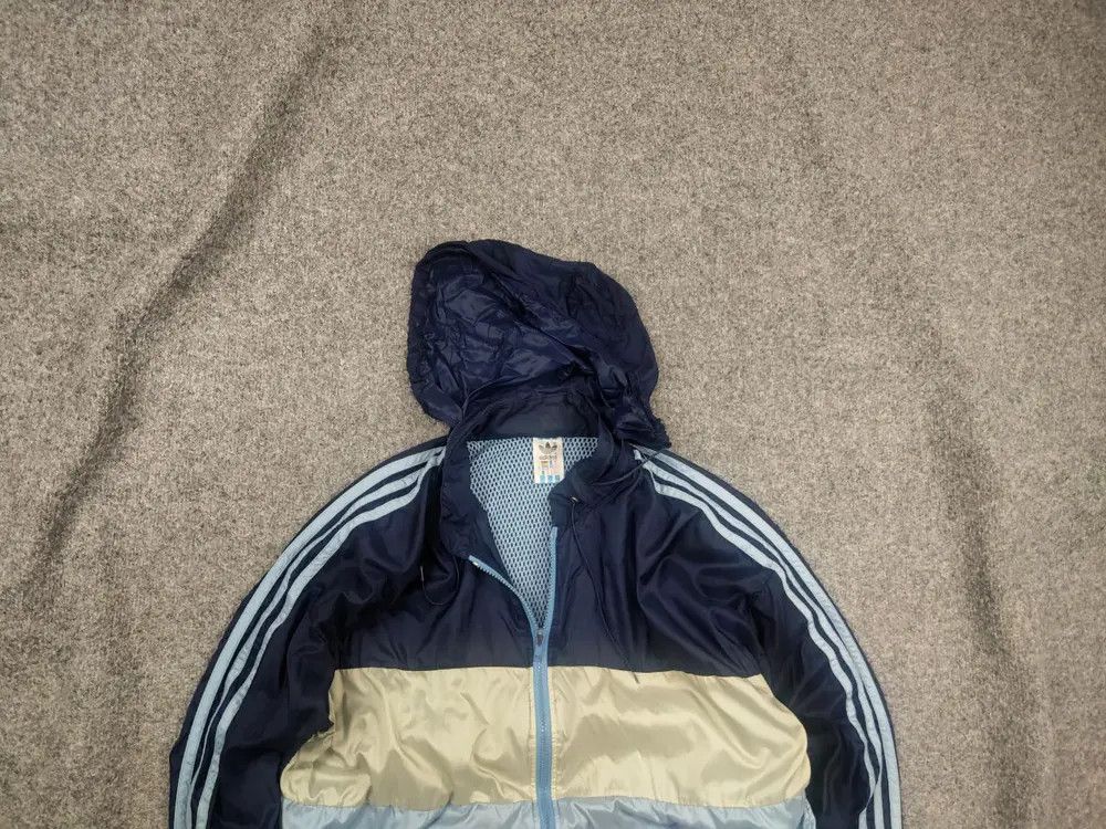 Adidas Vintage 90's Adidas Trefoil Track Zip Light Jacket Retro Size US S / EU 44-46 / 1 - 1 Thumbnail