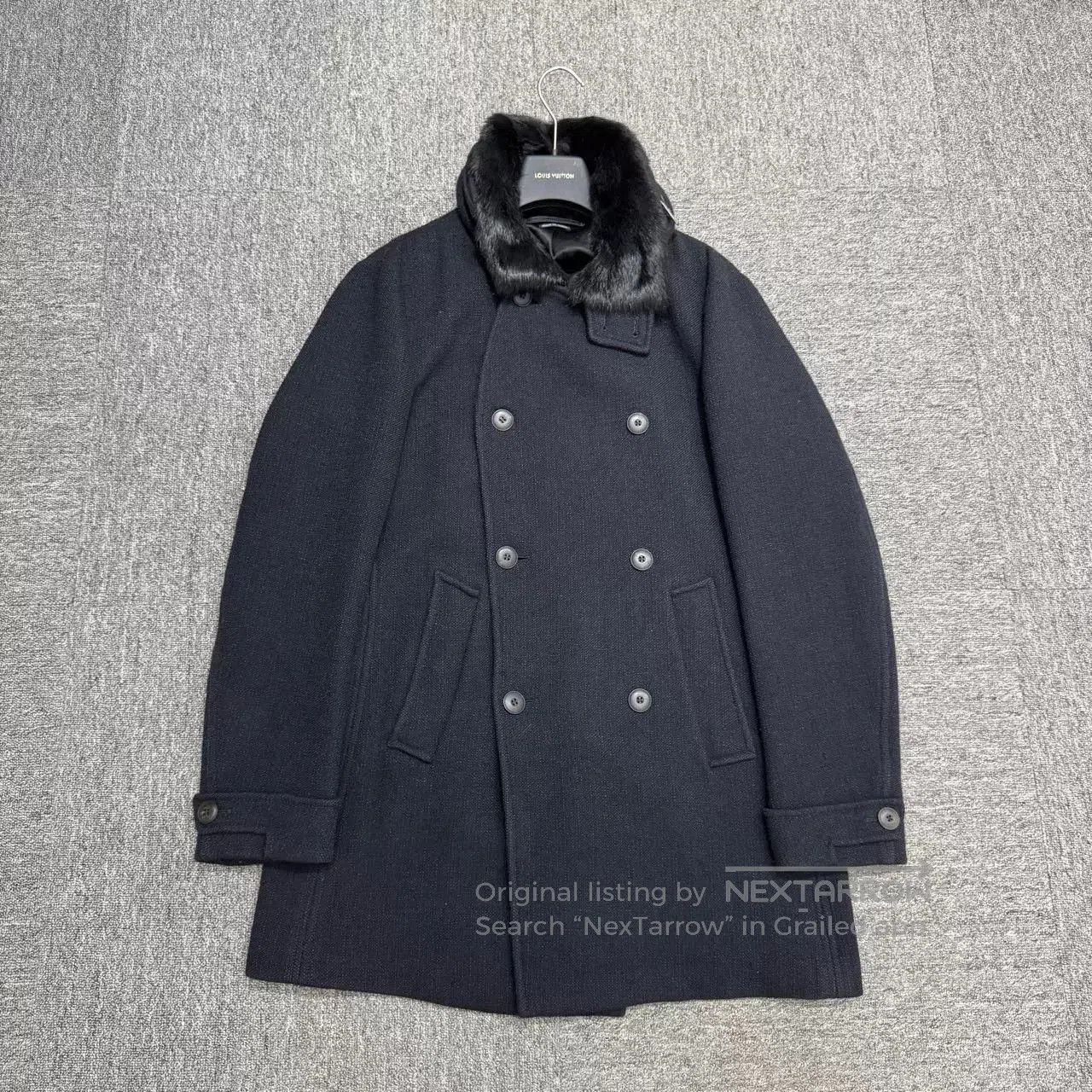 Armani Armani Mid-Length Fur Collar Coat. Size US M / EU 48-50 / 2 - 1 Thumbnail