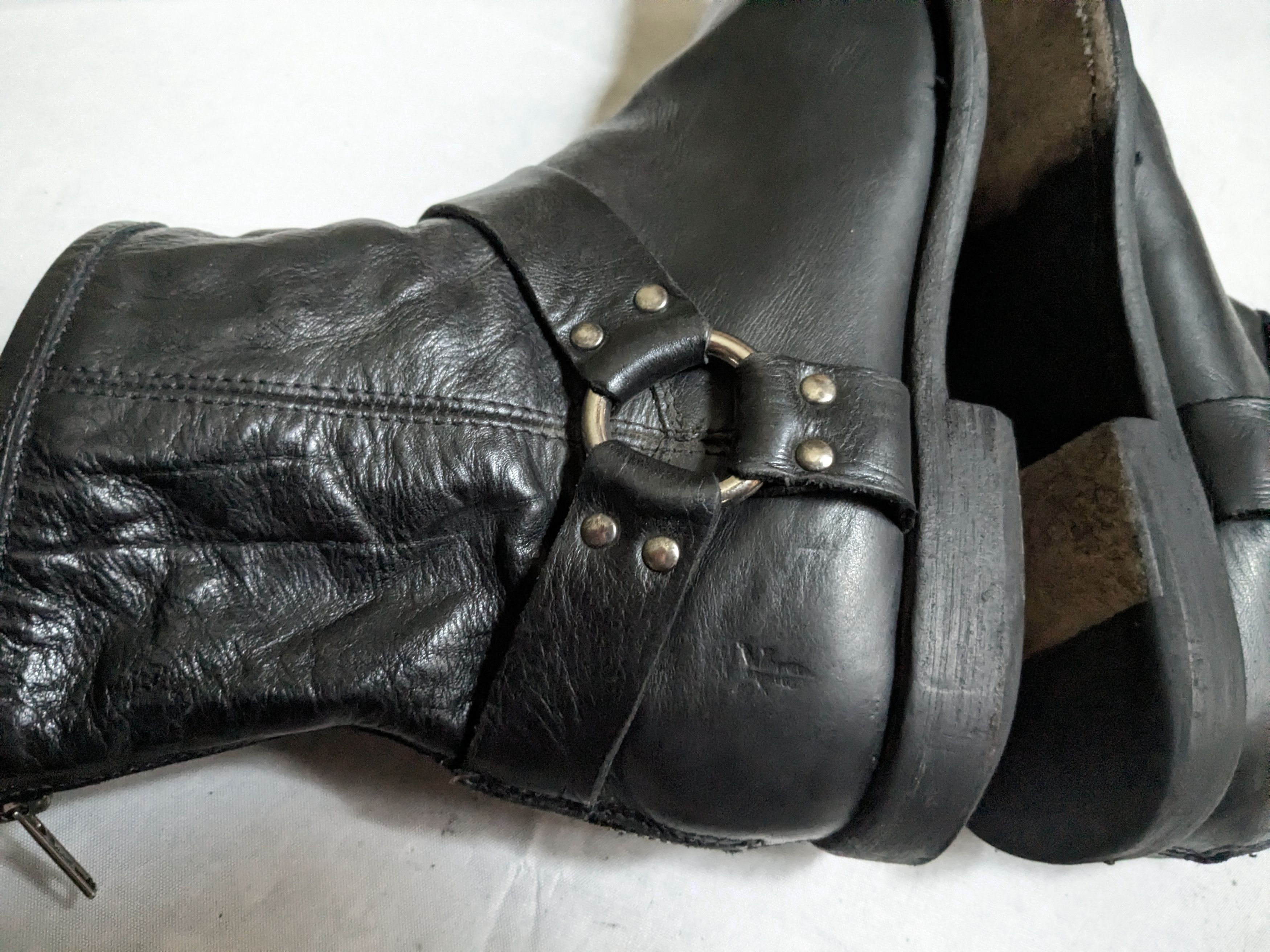 Frye Frye Harness Black Leather 10 D Leather Buckle Belted Size US 10 / EU 43 - 10 Thumbnail