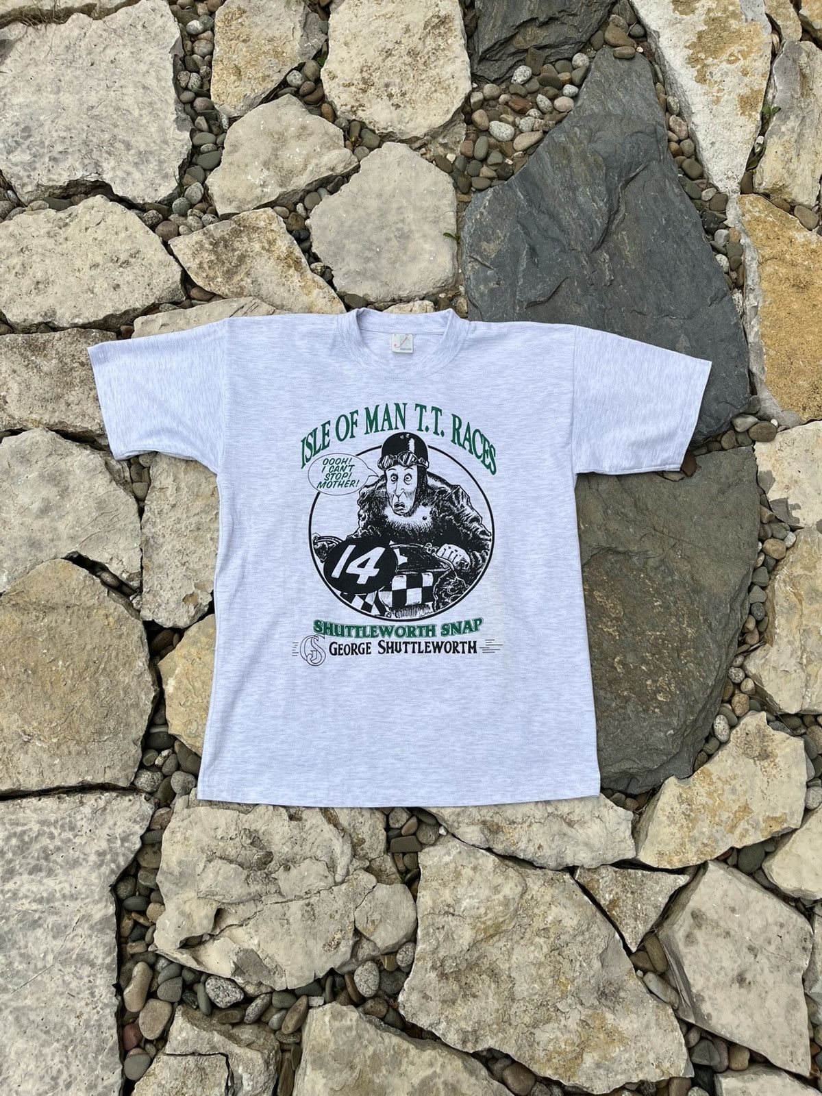 Vintage Vintage 90s Isle of Man TT races motorcycle t-shirt y2k tee Size US M / EU 48-50 / 2 - 1 Thumbnail