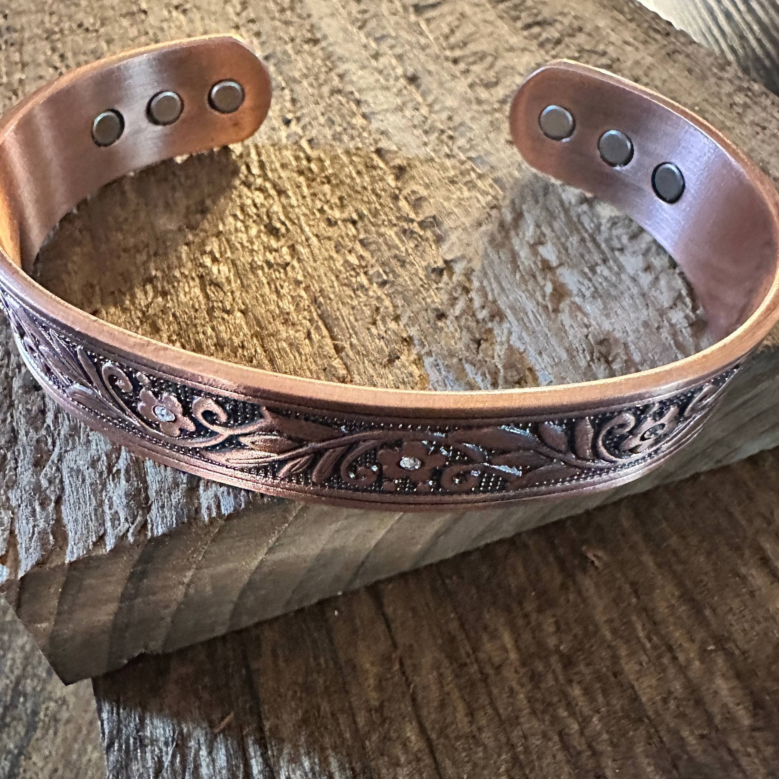 Other Boho Vintage Style Daisy Flower Zircon Stone Magnetic Bracel Size ONE SIZE - 6 Thumbnail