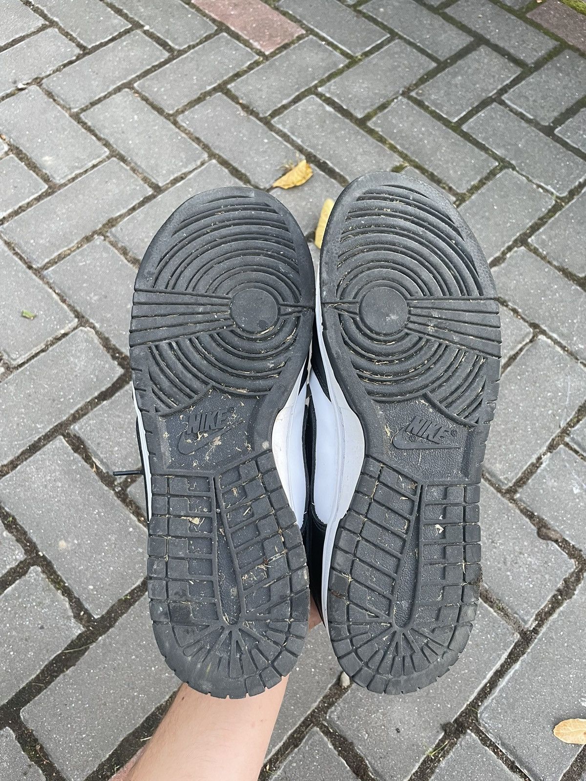 Nike Nike Dunk Low Panda sneakers Size US 10 / EU 43 - 7 Thumbnail