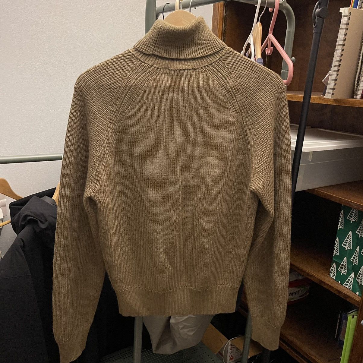 Christophe Lemaire × Uniqlo Uniqlo U FW20 Turtleneck Sweater Size US S / EU 44-46 / 1 - 3 Thumbnail