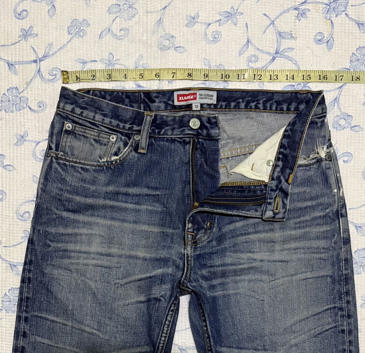 X-LARGE XLarge Streetwear Selvedge Distressed Denim Size US 32 / EU 48 - 3 Thumbnail