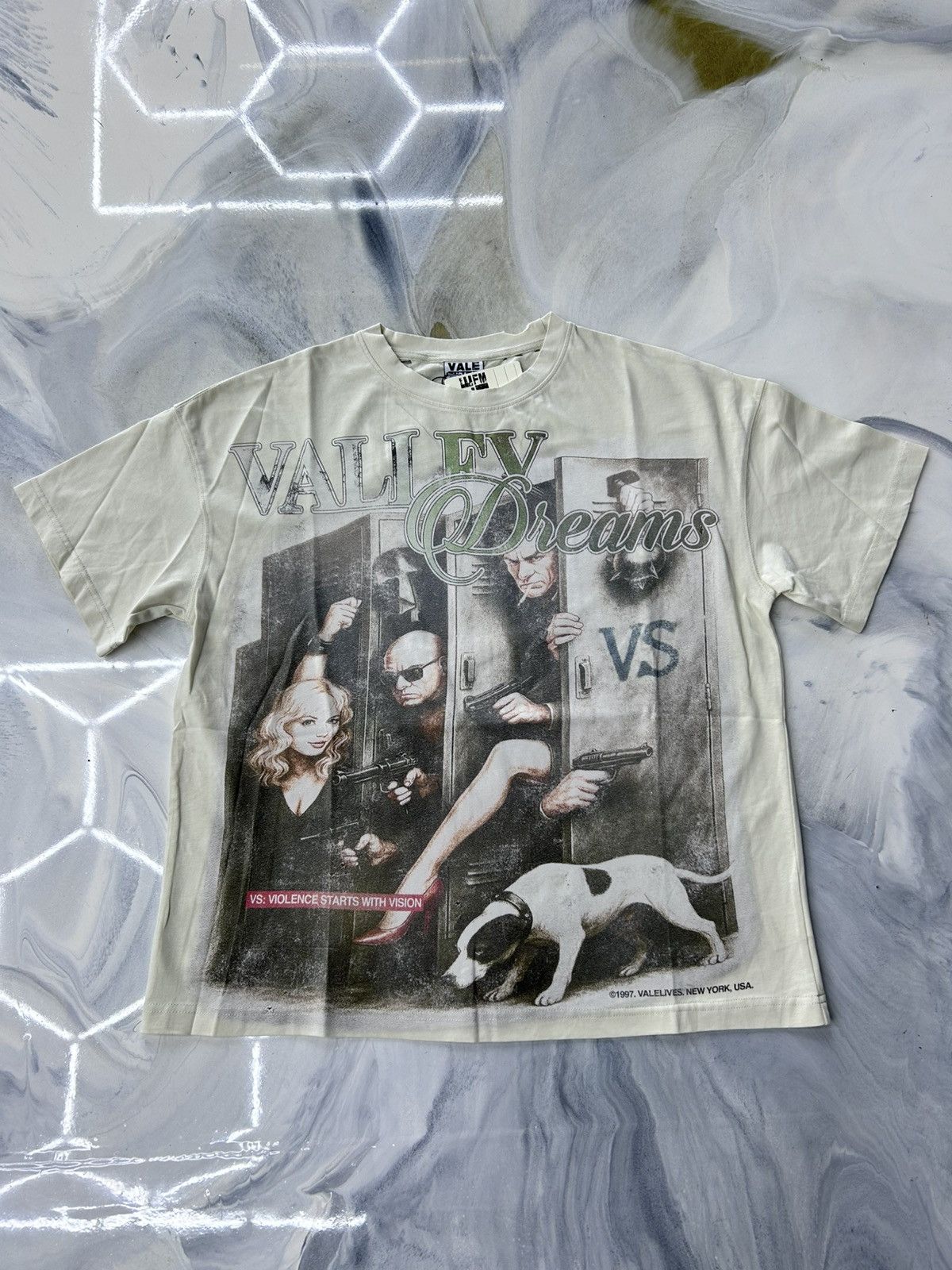 Vale Locker Room Tee Cream Size M