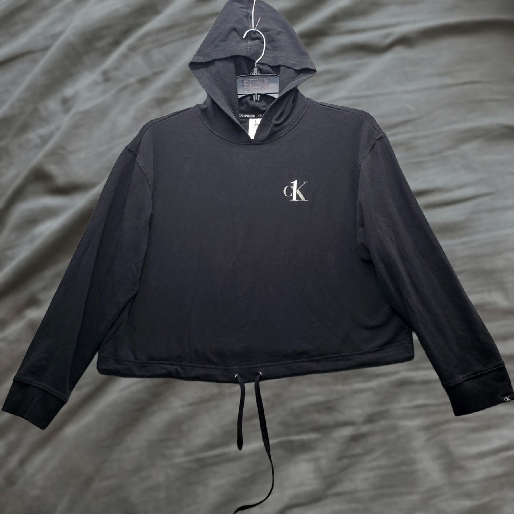 Calvin Klein Calvin Klein Sleepwear Cropped Hoodie Womens L Black Long Sleeve Drawstring Hem Hoodie Womens L Black Size L / US 10 / IT 46 - 1 Thumbnail