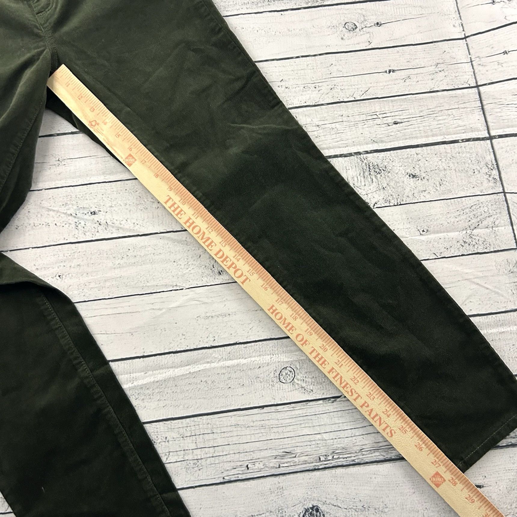Ann Taylor Ann Taylor Corduroy Pants Green 28 Olive Skinny High Rise Curvy Fit Women’s Chino Button-Up Knit? Size 28" / US 6 / IT 42 - 4 Thumbnail