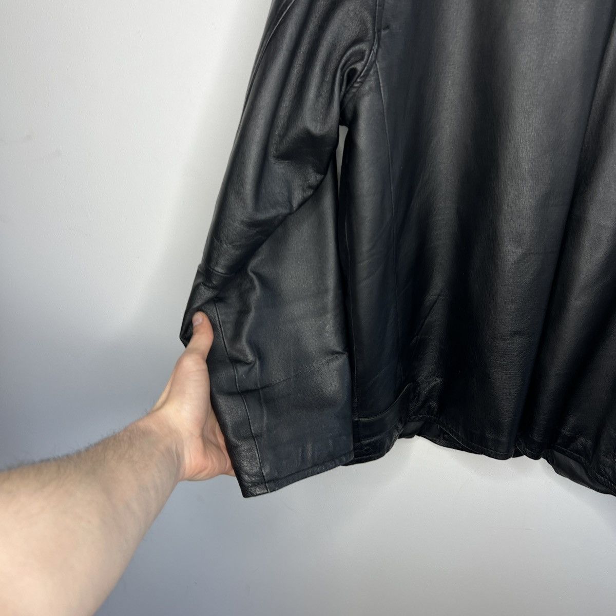 Leather Vintage Black Leather Motor Biker Jacket Trucker Genuine Size US M / EU 48-50 / 2 - 13 Thumbnail