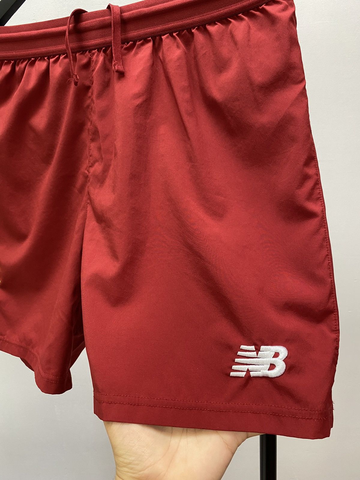 New Balance FC Liverpool 2017 2018 125 Years New Balance Soccer shorts Size US 32 / EU 48 - 5 Thumbnail