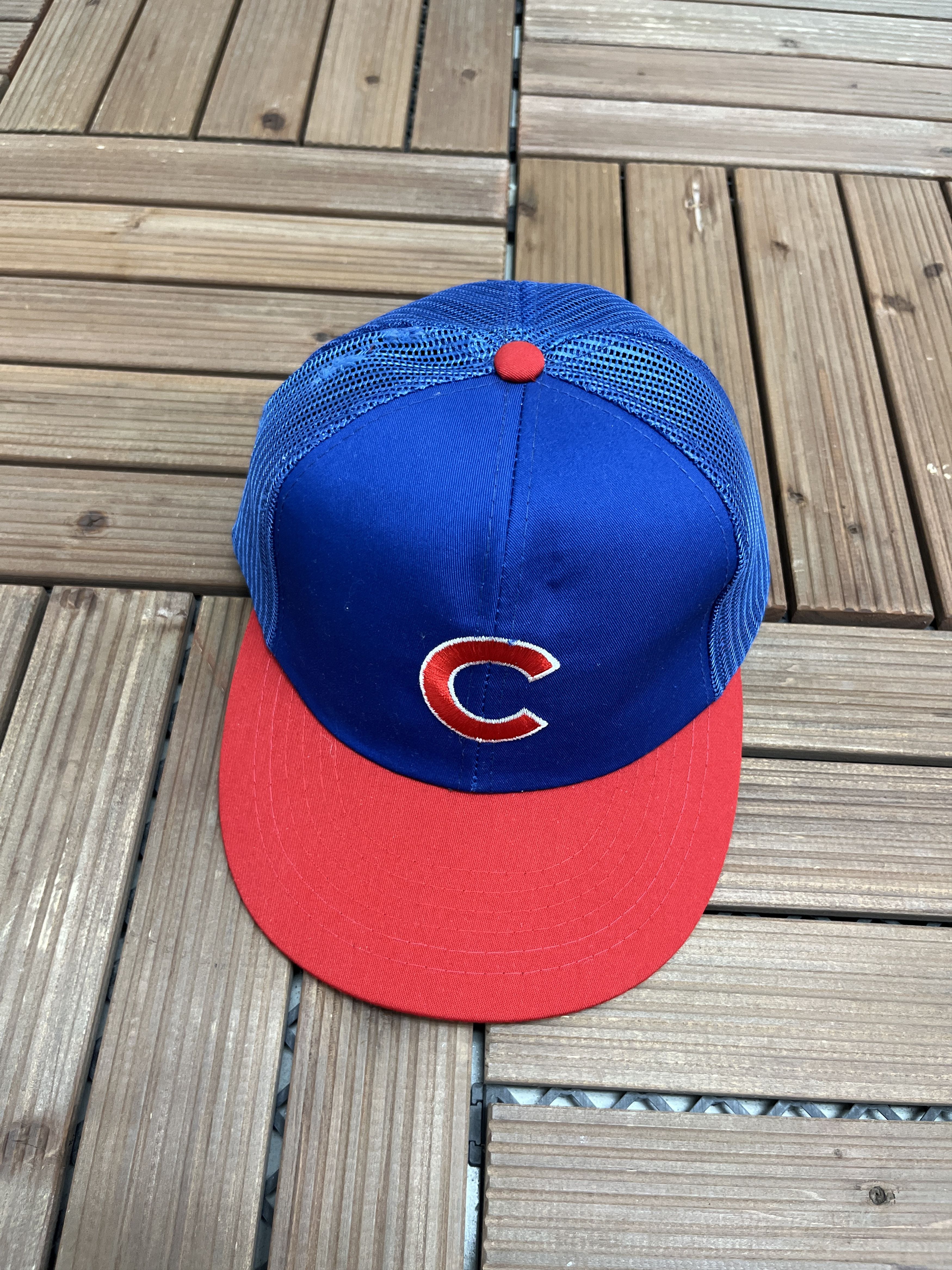 Vintage Chicago Cubs Vintage Embroidered Snap Back Hat Size ONE SIZE - 1 Thumbnail