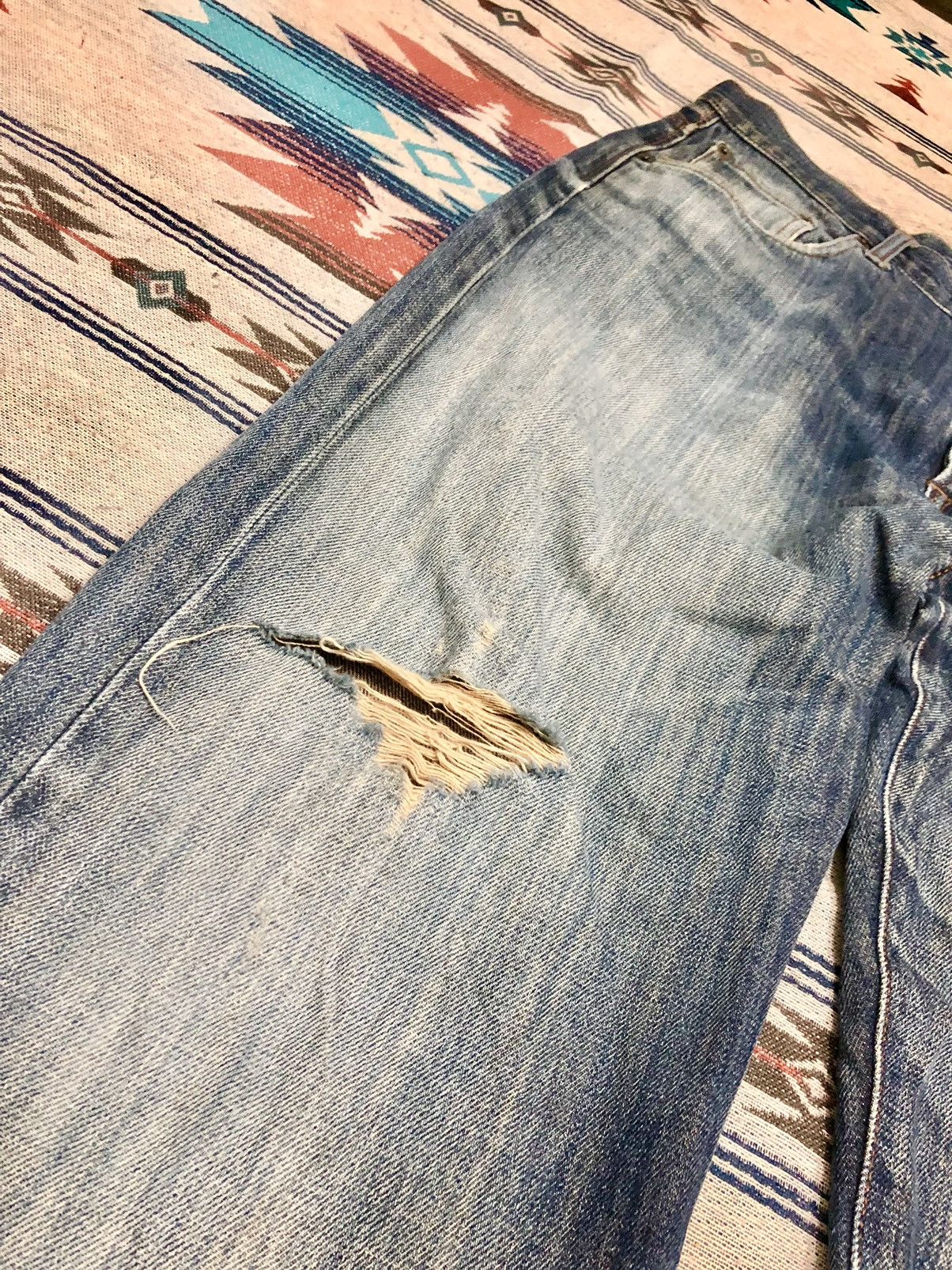 Japanese Brand WIDE LEG GOLD RUSH DISTRESSED DENIM Size US 30 / EU 46 - 2 Thumbnail