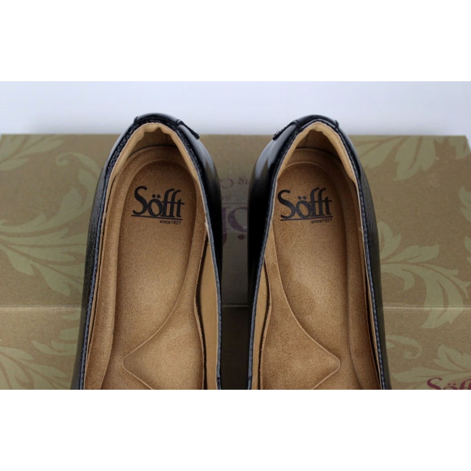 Vintage Sofft Eldyn Black Patent Loafer Sofft Women's Eldyn Loafer Black Patent Size 9.5 M EU 41 Women's Shoes Flat Square Toe Slip On Size US 10 / IT 40 - 5 Thumbnail