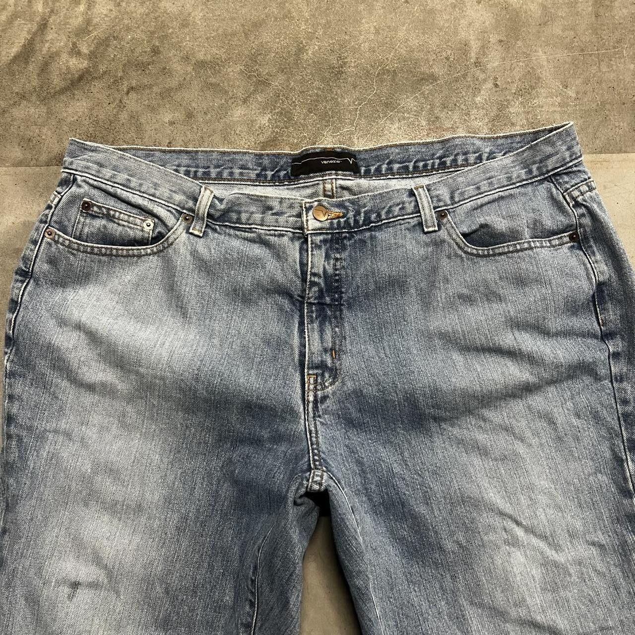 Vintage Vintage Y2K/2000s Baggy Bootcut Skater Style Light Wash Denim Jeans! Size US 42 / EU 58 - 4 Thumbnail