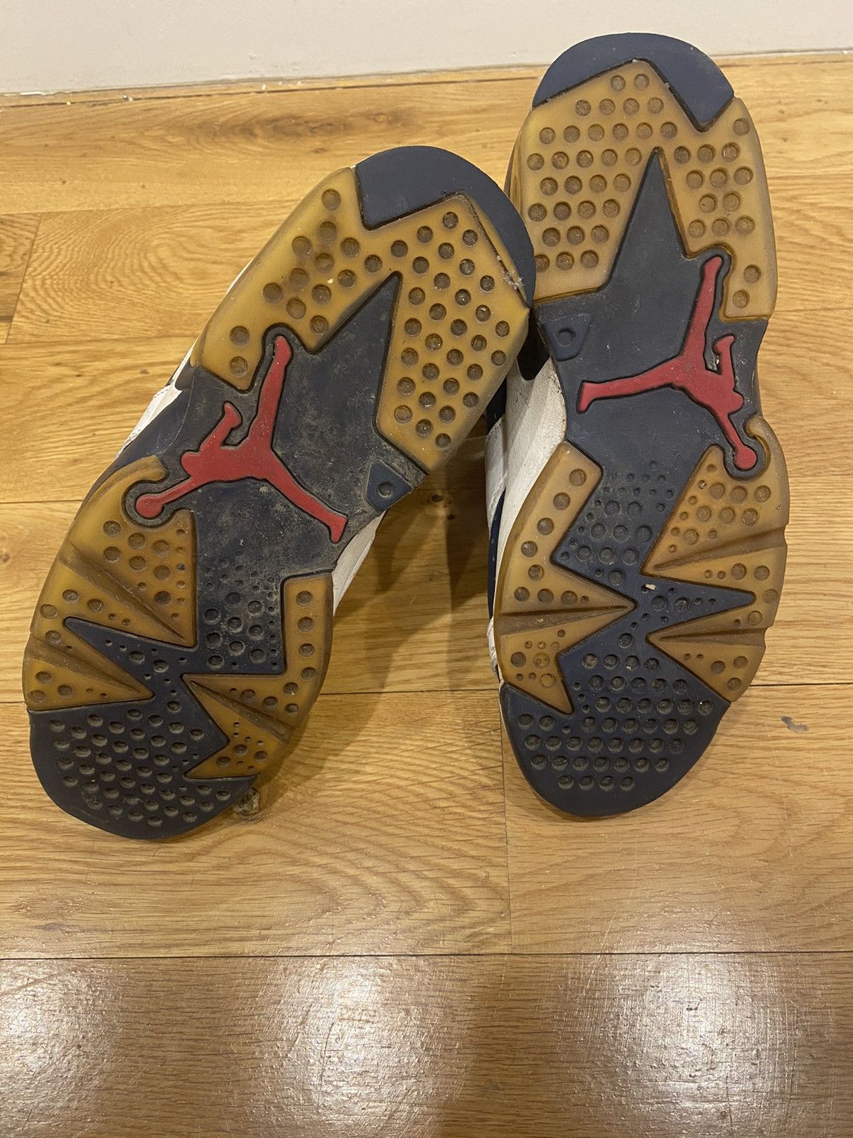 Jordan Brand Air Jordan Olympic 6s (Retro 2012) Size US 8.5 / EU 41-42 - 8 Thumbnail