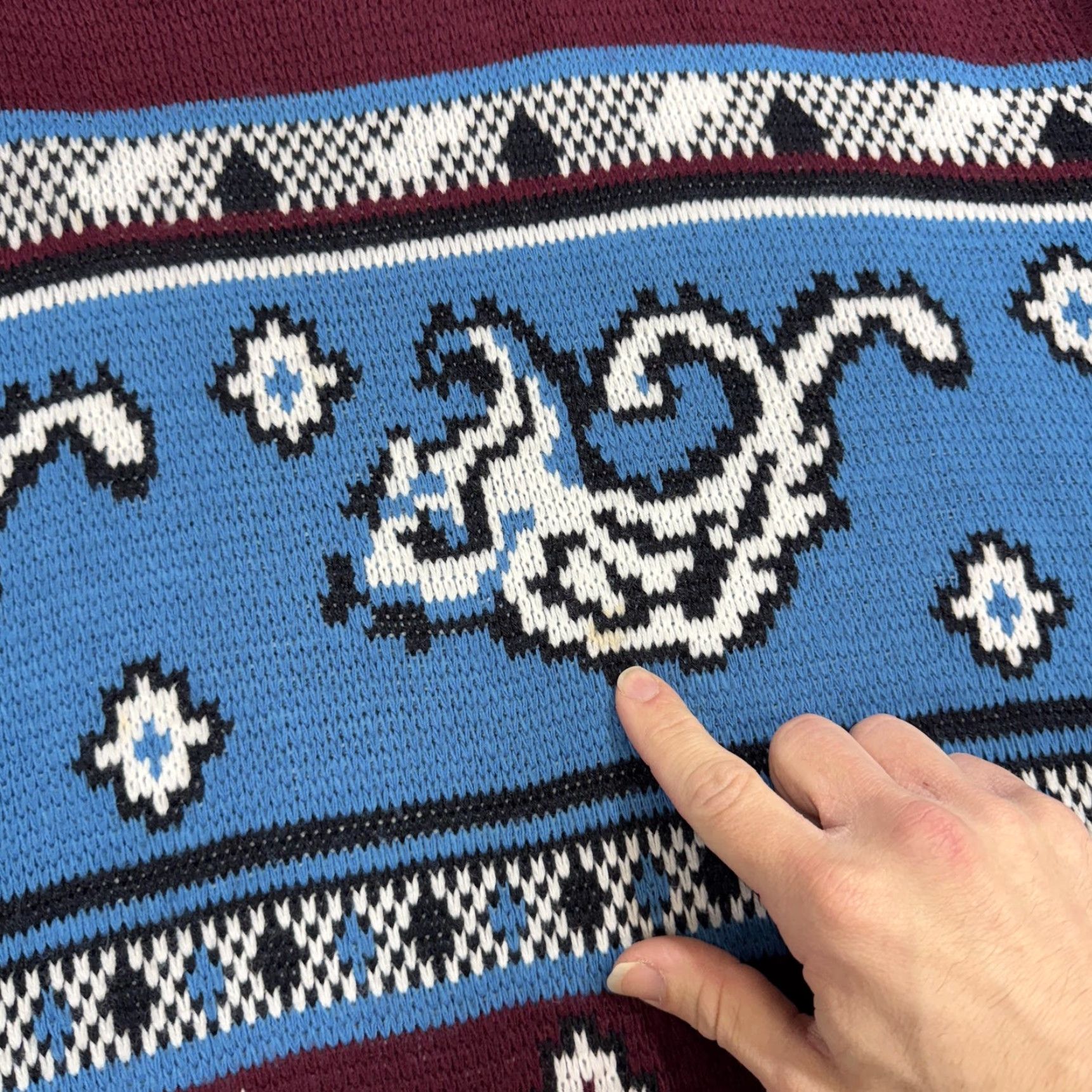 Vintage VINTAGE TownCraft Sweater Mens XL Red Blue Squirrel Graphic Knit 80s Crew Neck Knit Pattern Graphic Print Animals Pullover Size US XL / EU 56 / 4 - 2 Thumbnail