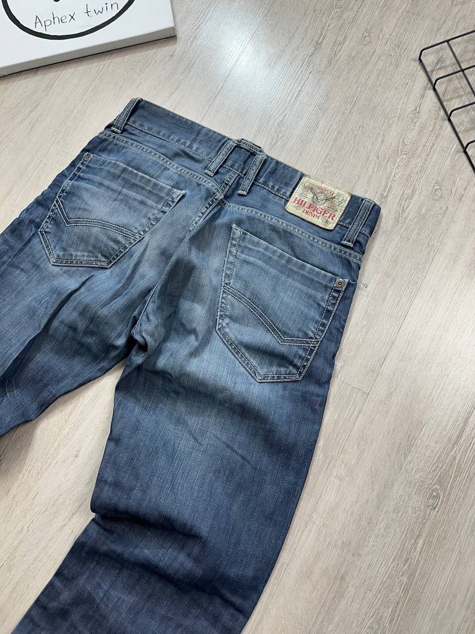 Tommy Hilfiger × Vintage Vintage Hilfiger Denim Distressed Jeans Size US 31 - 8 Thumbnail